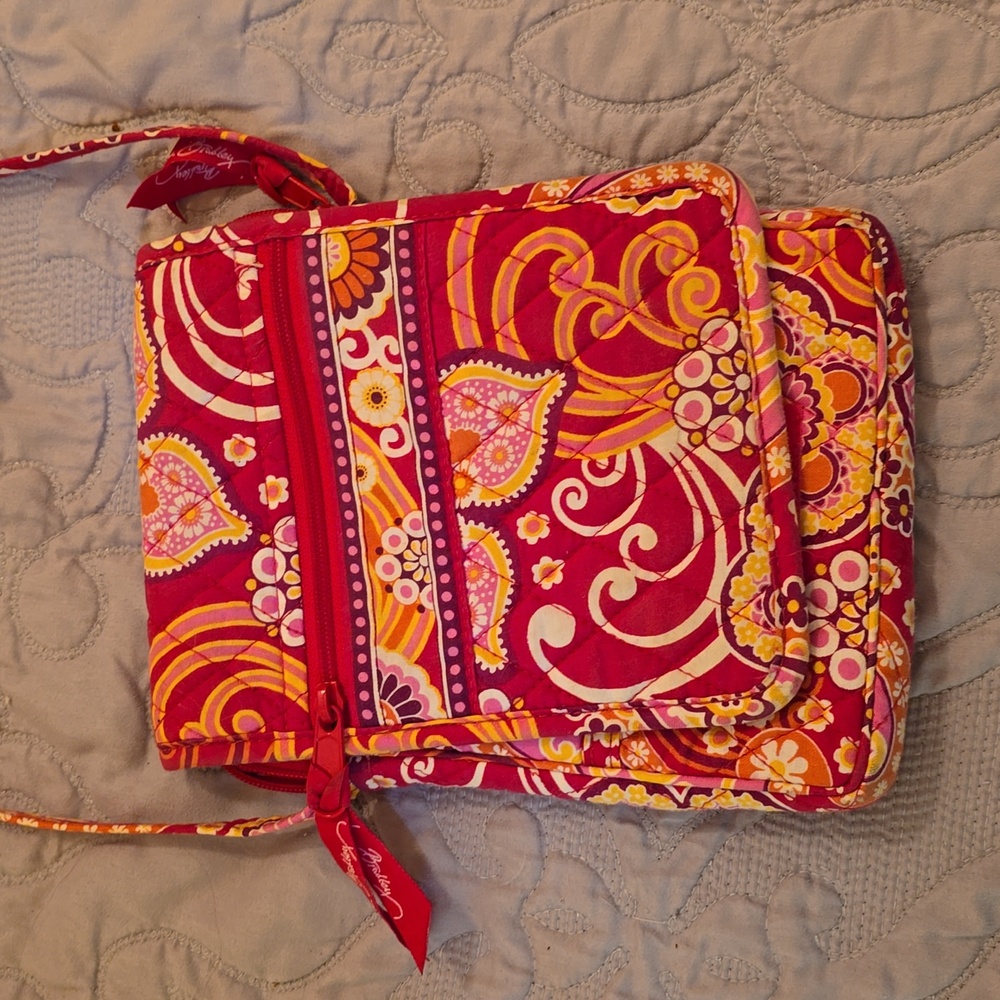 Vera Bradley cross body purse